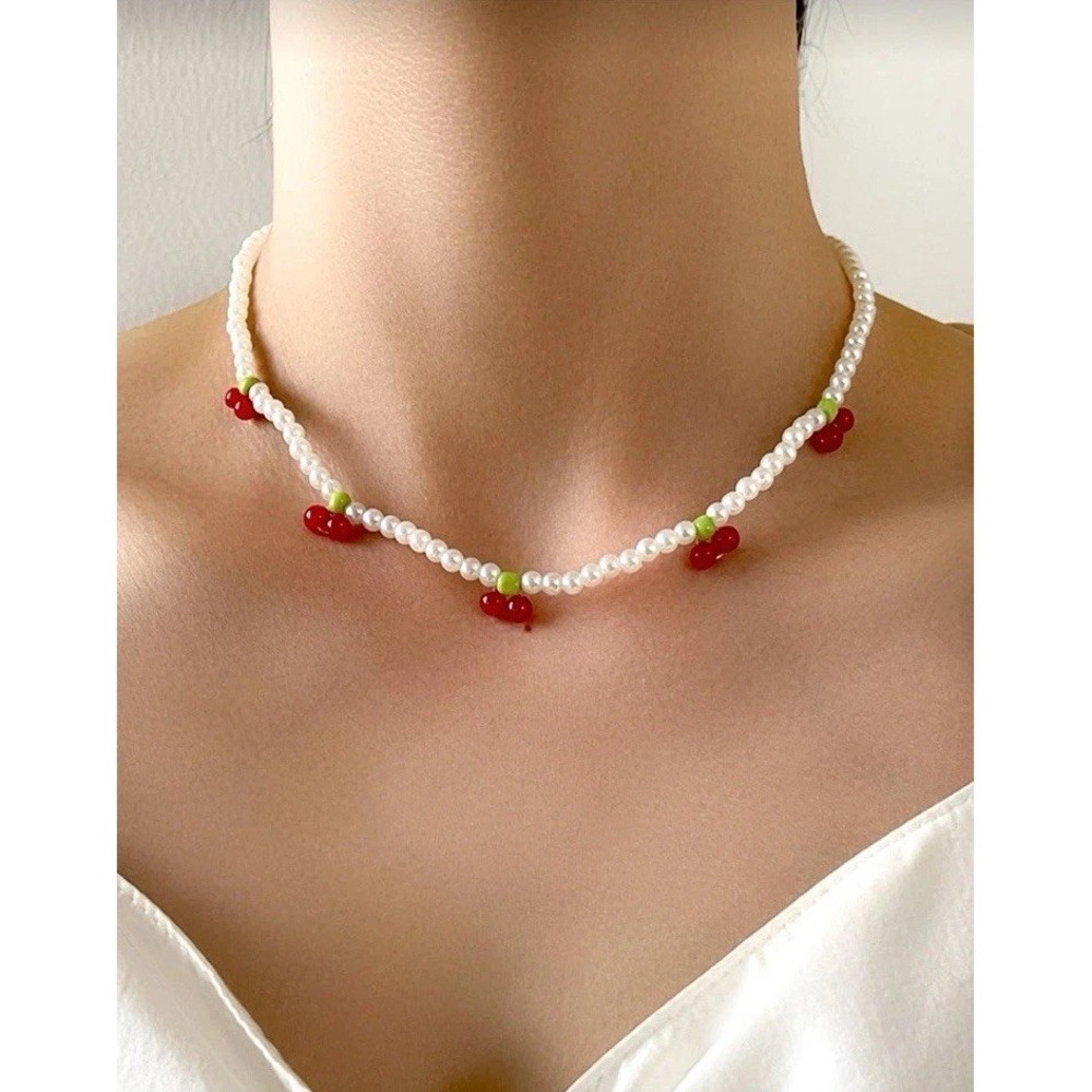 Beaded Cherry Necklace Choker White‎ Red Dainty Boho Hippie Retro 70's Vibe